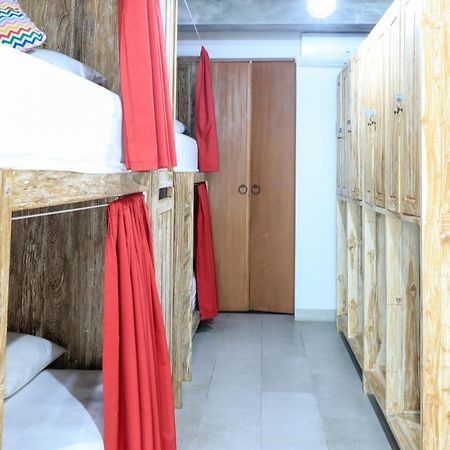 Base Guest House Canggu Kültér fotó